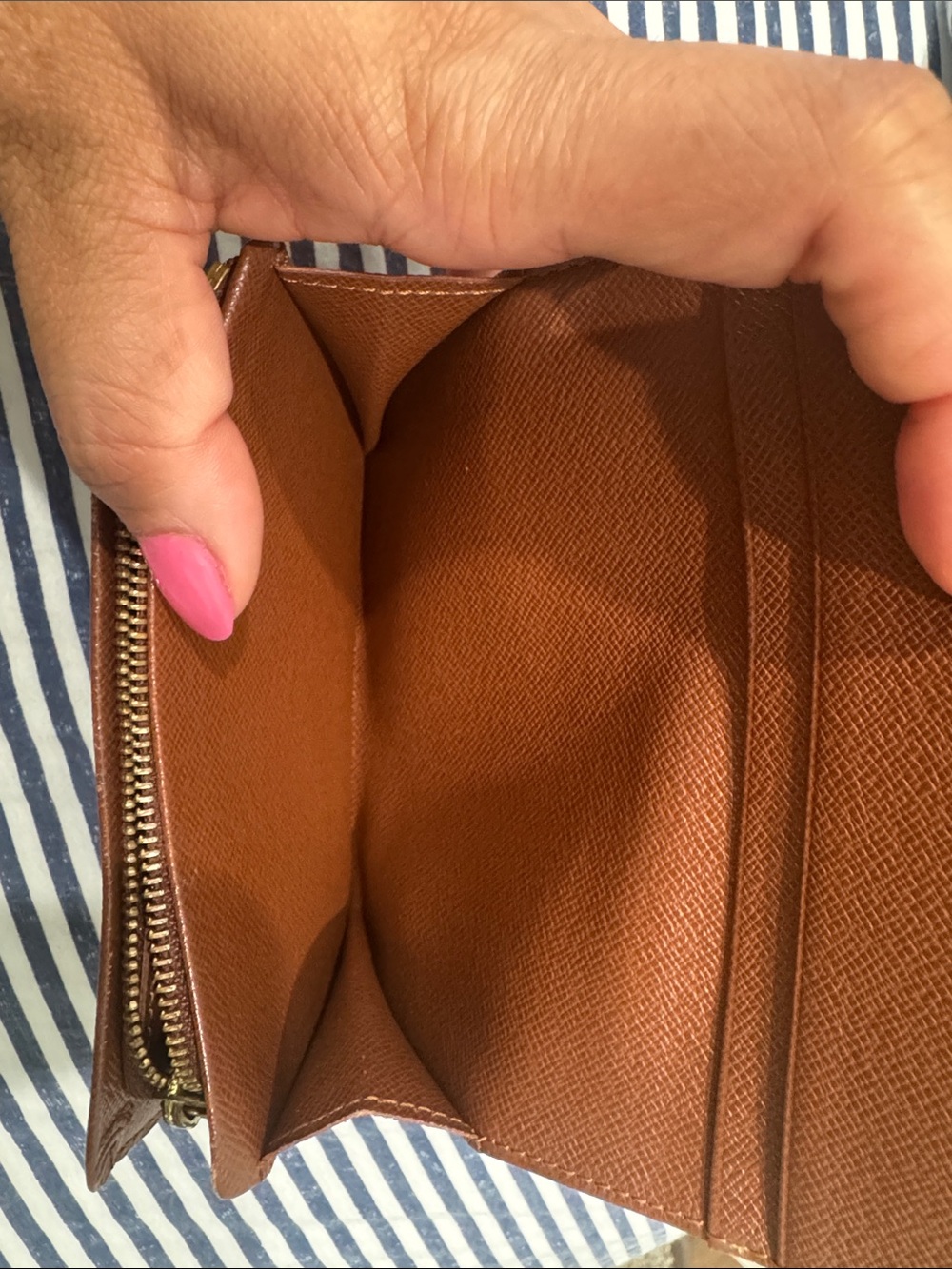 Louis Vuitton Monogram Continental Wallet in Brown and Tan - Picture 5 of 11